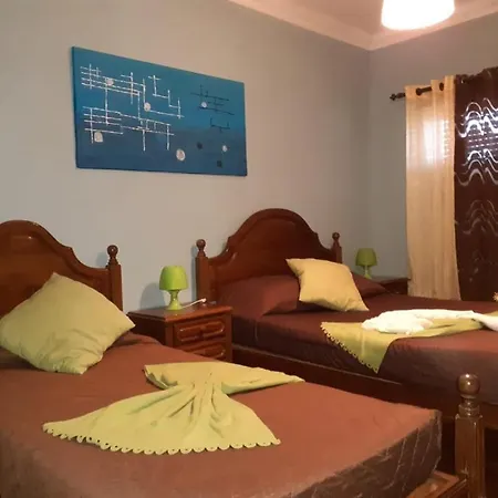 Alojamentos Leitao 2*