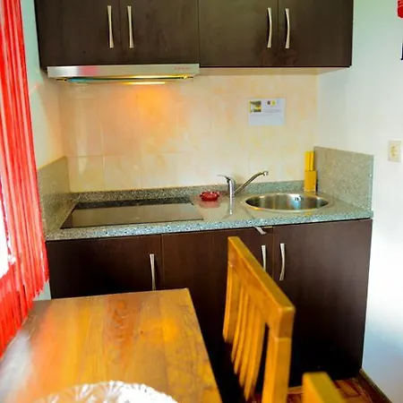 بيت ضيافة Alojamentos Leitao