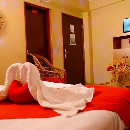 بيت ضيافة Alojamentos Leitao 2*