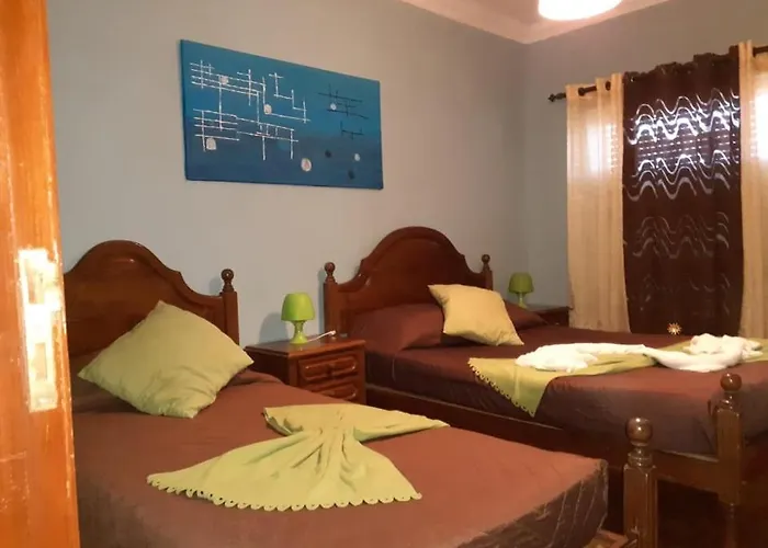 Alojamentos Leitao 2*