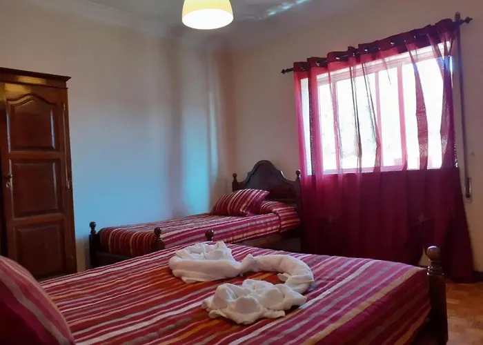 Casa de hóspedes Alojamentos Leitao 2*